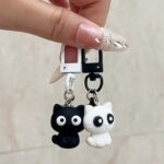 2Pcs Cute Black/White Cat Keychain Funny Universal Backpack Hangings Pendant Car Keychain Accessories - Image 5