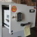 Valberg FC 4K-KK Fire Resistant Filing Cabinet, 4 Drawers, 2 Keys Lock - Image 2