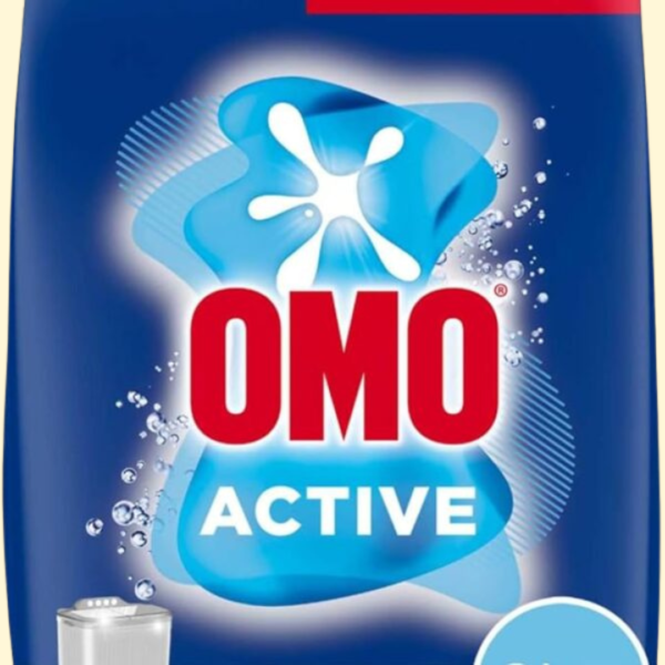 OMO Semi-automatic, Laundry Powder Detergent, Active, up to 100% stain removal in 1 wash*, 2 KG
