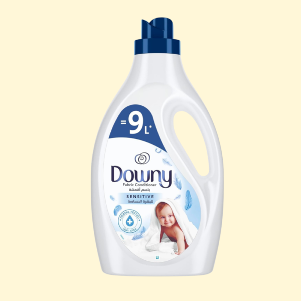 Downy Fabric Conditioner, Concentrate, Sensitive Variant, Color Protection, More Softness, Longer Lasting Freshness, 3L